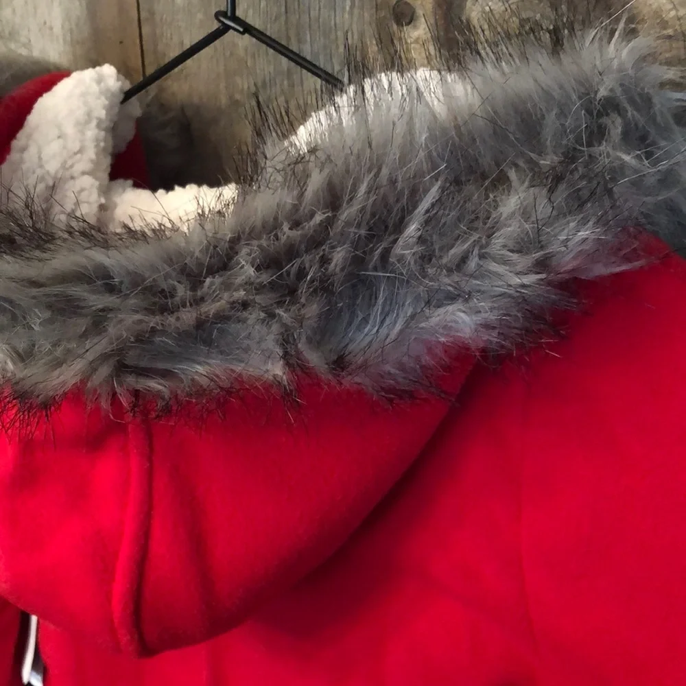 Old Navy Fleece Hooded Jacket Faux Fur Toggle in Red Size Large 10 - 12